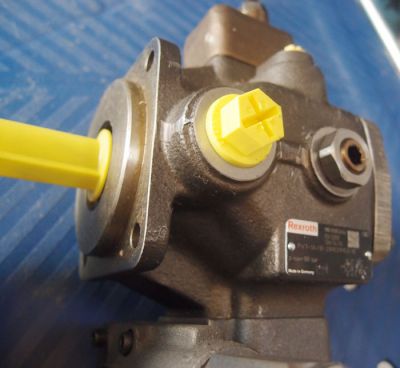 REXROTH液压泵力士乐叶片泵 PV7-1X/63-71RE07MD0-16 R900519094