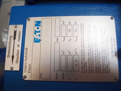 VICKERS威格士液压柱塞泵 PVXS-090M02R0001R01SVVADF