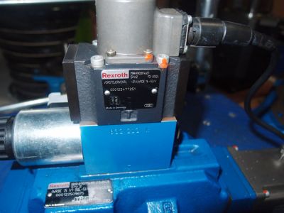 REXROTH 力士乐 比例伺服阀  4WRDE16V125L-5X/6L24TK9/WG152MR