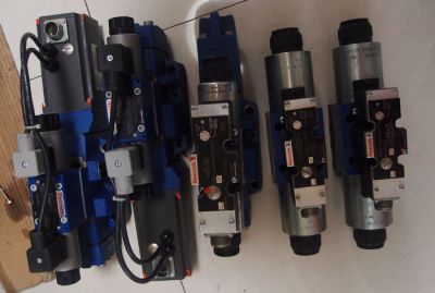 Rexroth力士乐 比例阀 4WRZE16W8-150-70/6EG24N9EK31/A1D3V