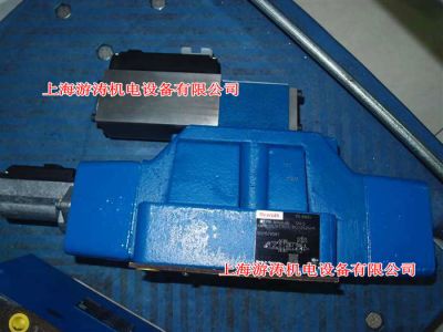 德国力士乐比例阀0811404458 4WRLE27W430SJ-3X/G24K0/A1M