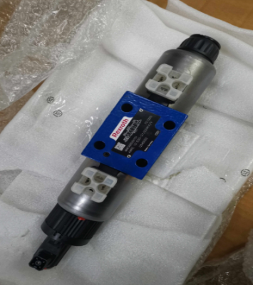 三位四通方向阀4WRE10W1-50-2X/G24K4/V全新现货上海游涛